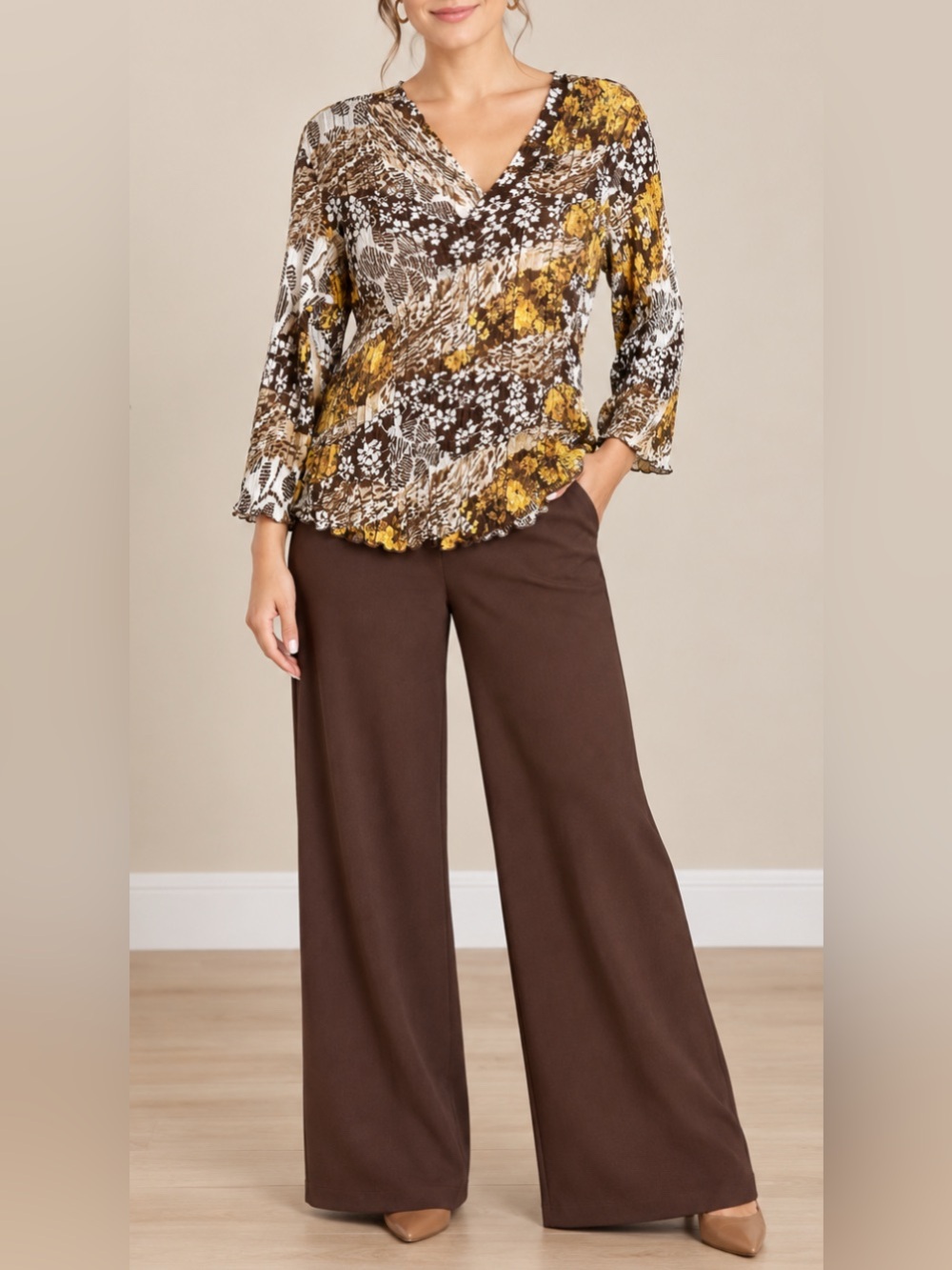 Alberto Makali Pleated V-Neck Womens Top in Brown and Yellow Floral XL